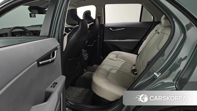 Kia Di Ol Nu Niro 2022 Зеленый из Кореи, фото 4