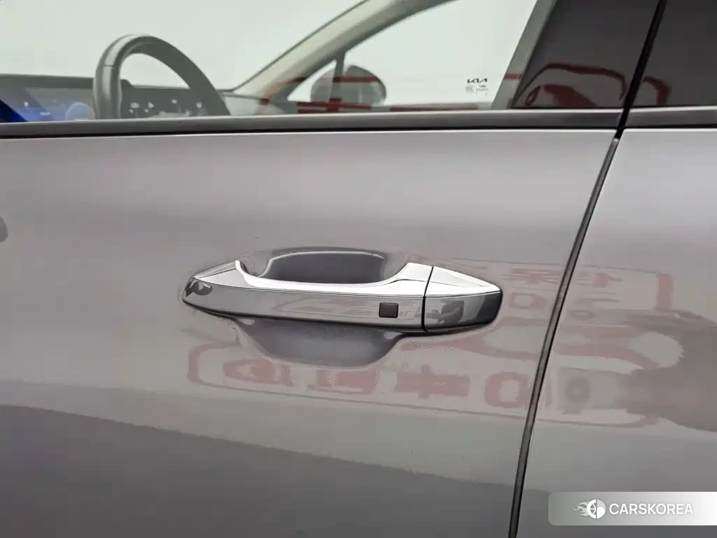 Kia K5 2022 Silver/gray из Китая, фото 4