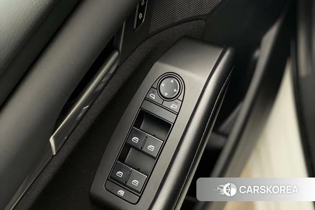 Mazda 3 Angkesaila 2022 Белый из Китая, фото 4