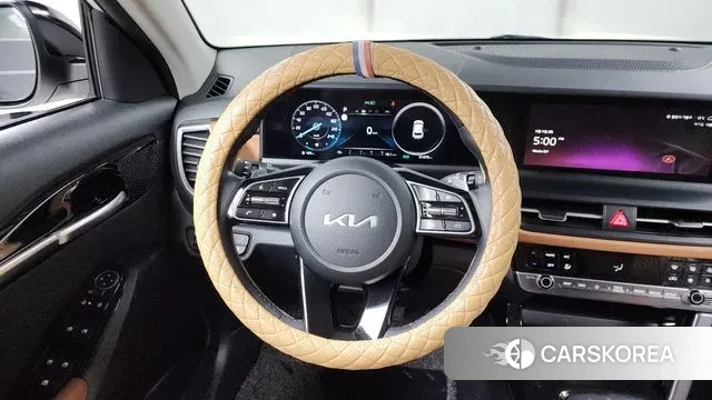 Kia The New Seltos 2024 Белый из Кореи, фото 4