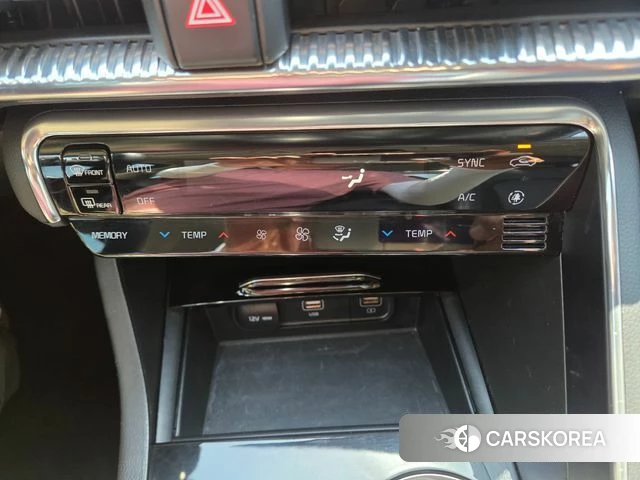 Kia K5 3rd generation 2021 Черный из Кореи, фото 4