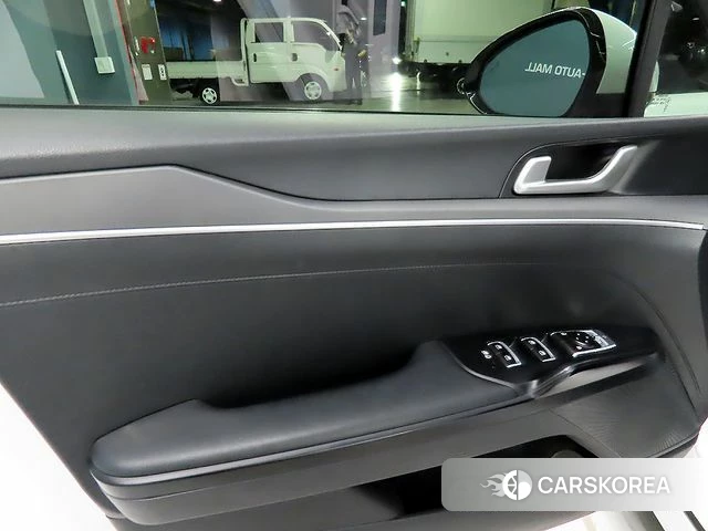 Kia K5 3rd generation 2022 Белый из Кореи, фото 4