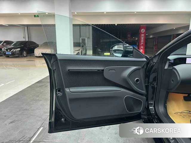 Avita 12 2026 Черный из Китая, фото 4