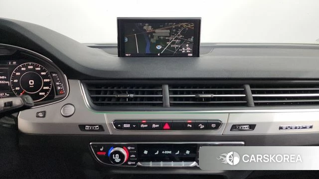 Audi Q7 (4M) 2019 Черный из Кореи, фото 4