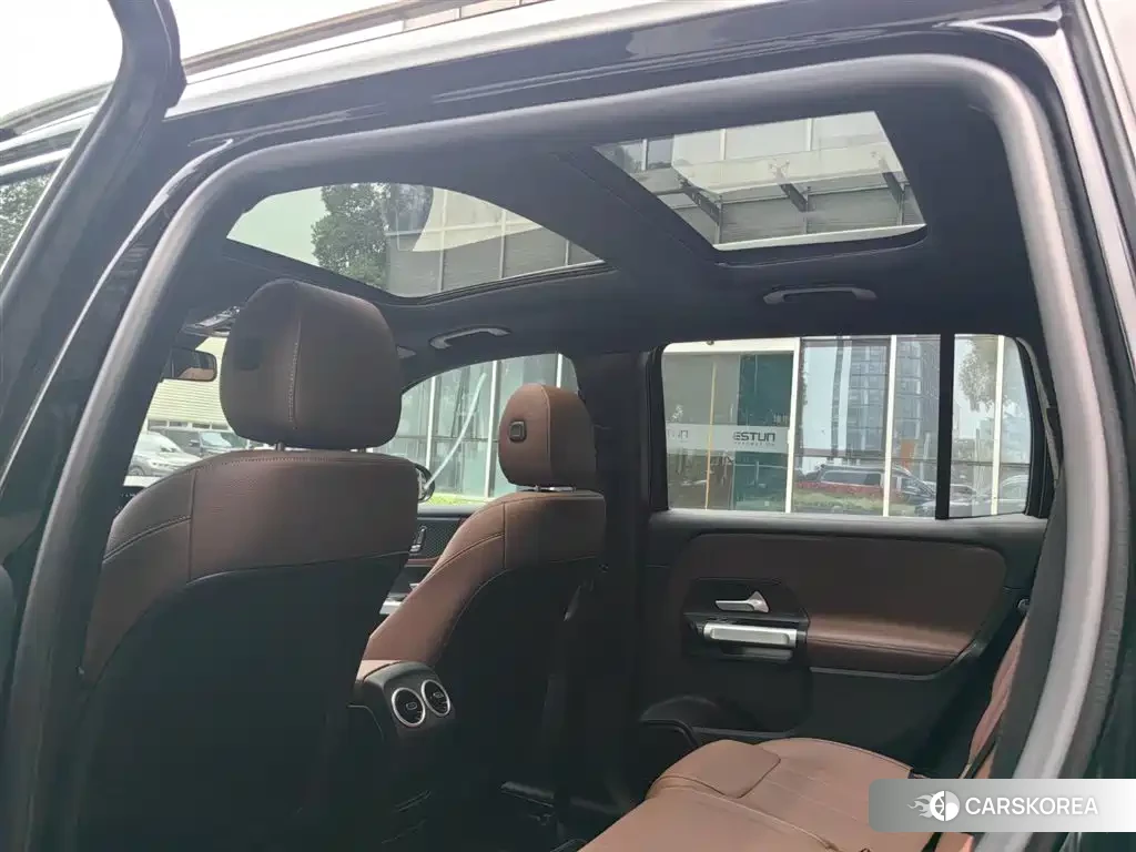 Mercedes-Benz GLB 2025 Черный из Китая, фото 4