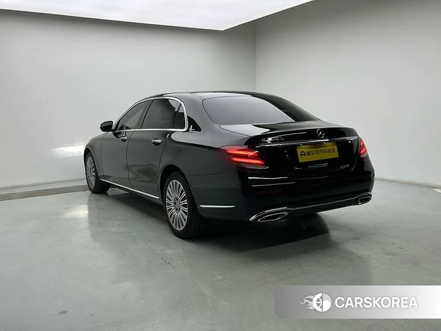 Mercedes-Benz E-class 2020 Черный из Китая, фото 4