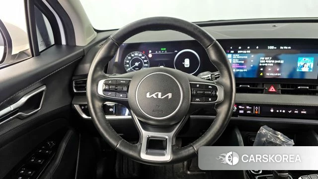 Kia Sportage 5th Generation 2024 Белый из Кореи, фото 4