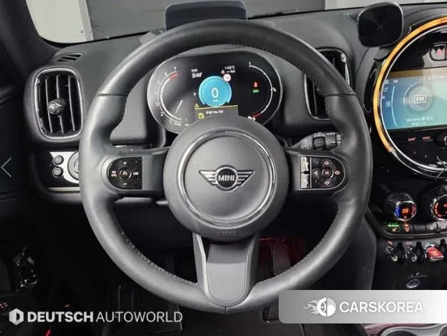 Mini Cooper Countryman 2024 Белый двухцветный из Кореи, фото 4