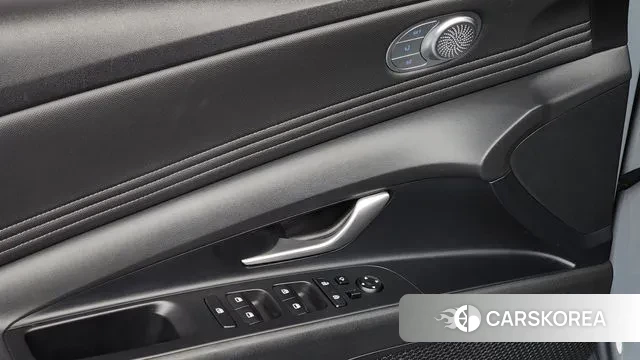 Hyundai Avante Hybrid (CN7) 2022 Серебристо-серый из Кореи, фото 4