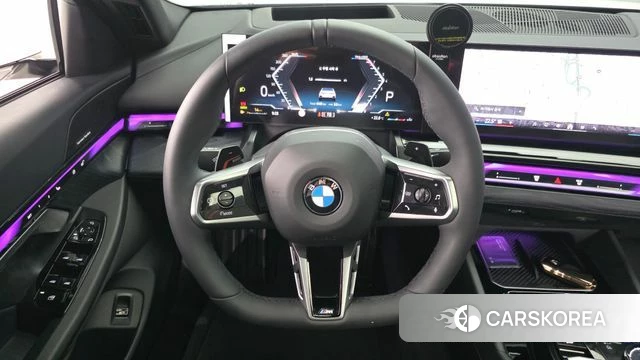 BMW 5 Series (G60) 2026 Белый из Кореи, фото 4