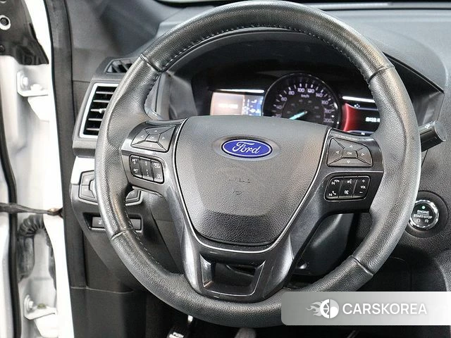 Ford Explorer 2018 Черный из Кореи, фото 4