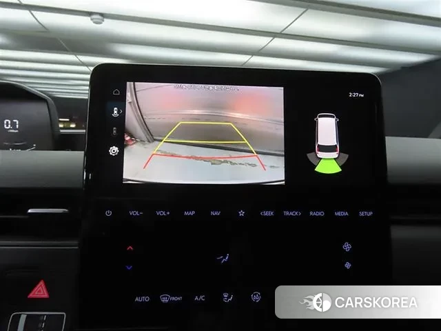 Hyundai Staria 2023 Белый из Кореи, фото 4