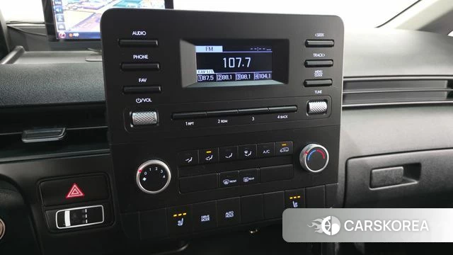 Hyundai Staria 2022 Белый из Кореи, фото 4