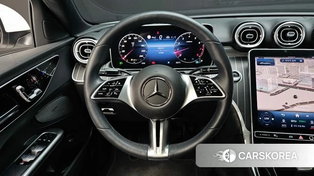 Mercedes-Benz C-Class W206 2022 Белый из Кореи, фото 4
