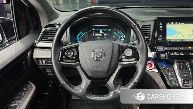 Honda Odyssey 2020 Белый из Кореи, фото 4