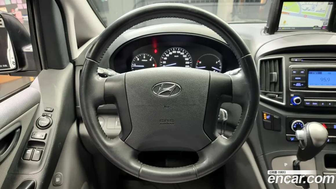 Hyundai The New Grand Starex 2019 Белый из Кореи, фото 4