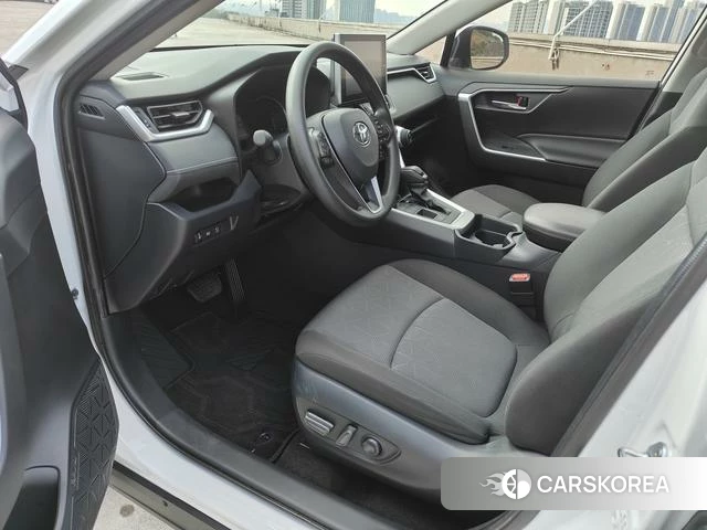 Toyota RAV4 Rongfang 2022 Белый из Китая, фото 4