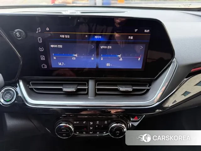 Chevrolet (GM Daewoo) Trax Crossover 2023 Белый из Кореи, фото 4