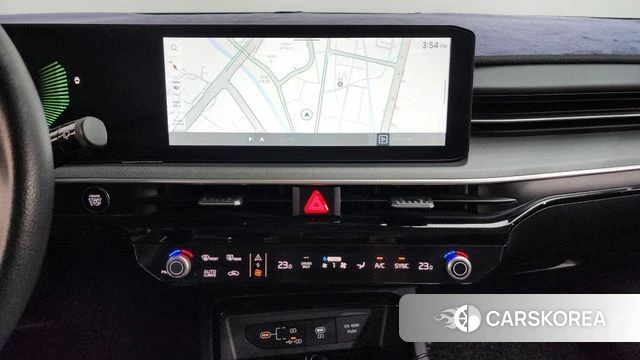 Kia The New K5 Hybrid 3rd generation 2024 Белый из Кореи, фото 4