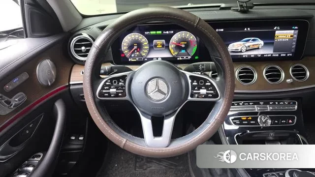 Mercedes-Benz E-Class W213 2020 Белый из Кореи, фото 4