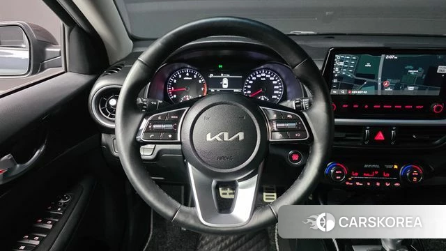 Kia The New K3 2nd generation 2024 Серый из Кореи, фото 4