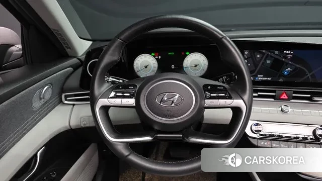 Hyundai Avante (CN7) 2020 Серебристо-серый из Кореи, фото 4