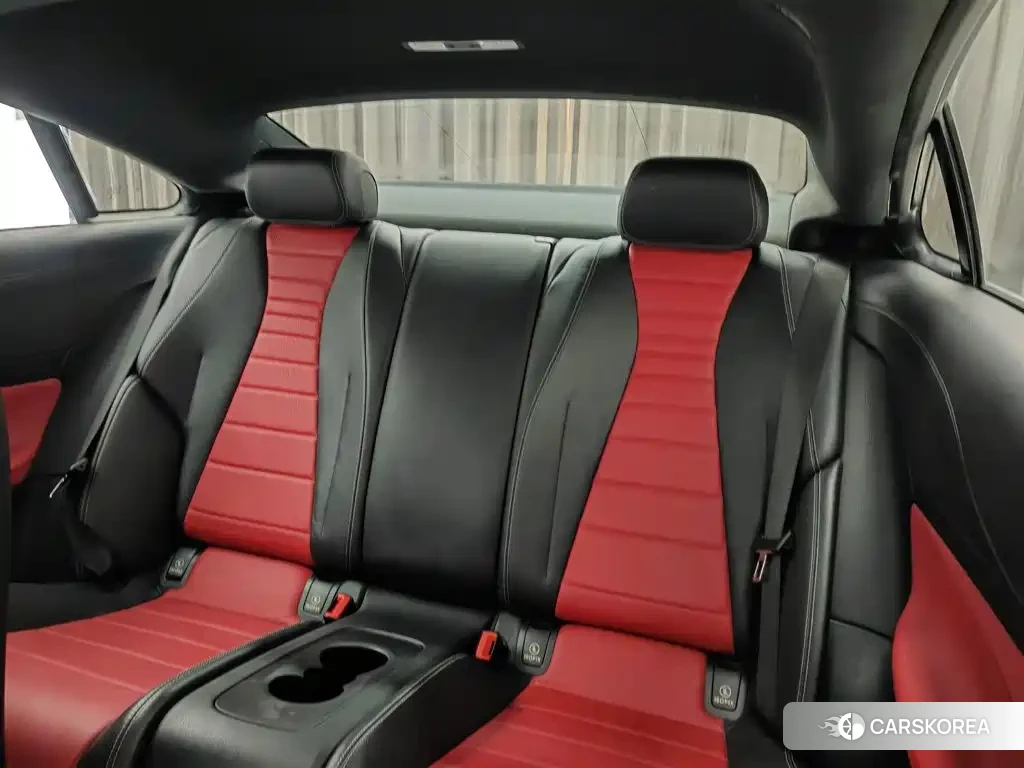 Mercedes-Benz E-Class 2019 Белый из Китая, фото 4