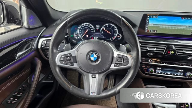 BMW 5 Series (G30) 2018 Белый из Кореи, фото 4