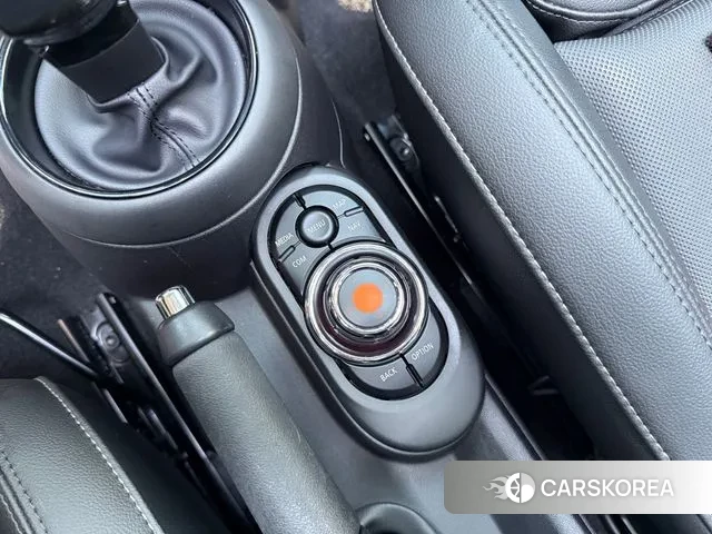 Mini Cooper S 2020 Красный из Кореи, фото 4