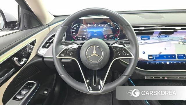 Mercedes-Benz E-Class W214 2025 Серебряный из Кореи, фото 4