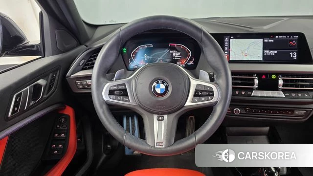 BMW 1 Series (F40) 2021 Серый из Кореи, фото 4