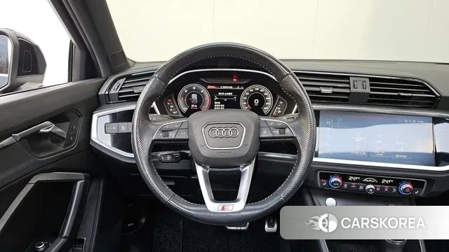 Audi Q3 (F3) 2020 Черный из Кореи, фото 4