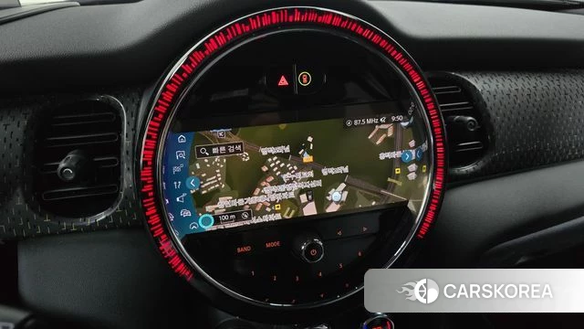 Mini Cooper Electric 2023 Белый из Кореи, фото 4