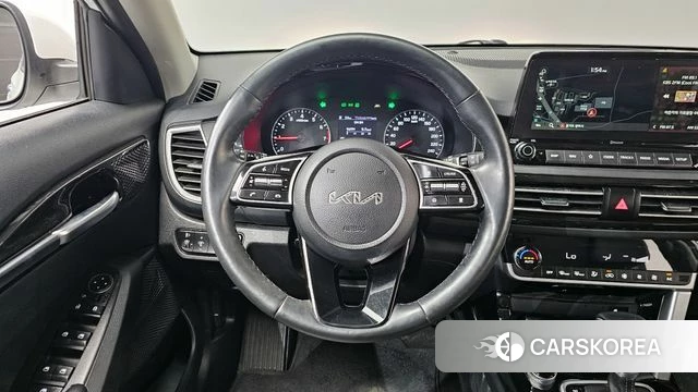 Kia Seltos 2021 Белый из Кореи, фото 4