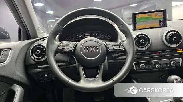 Audi New A3 2018 Черный из Кореи, фото 4