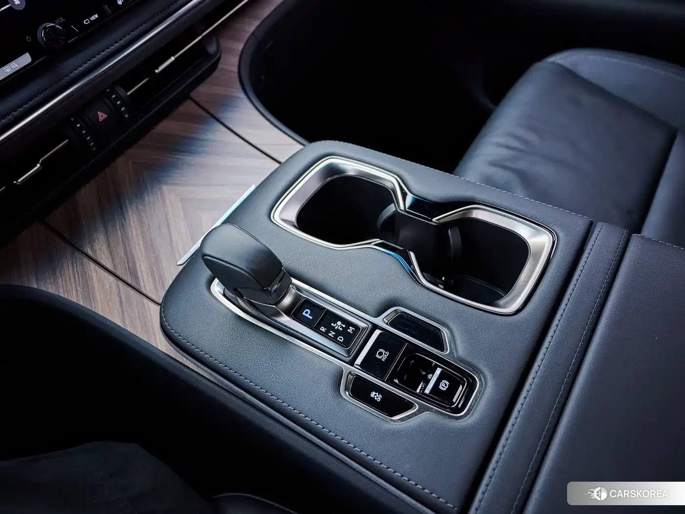 Lexus LM 2024 Белый из Китая, фото 4
