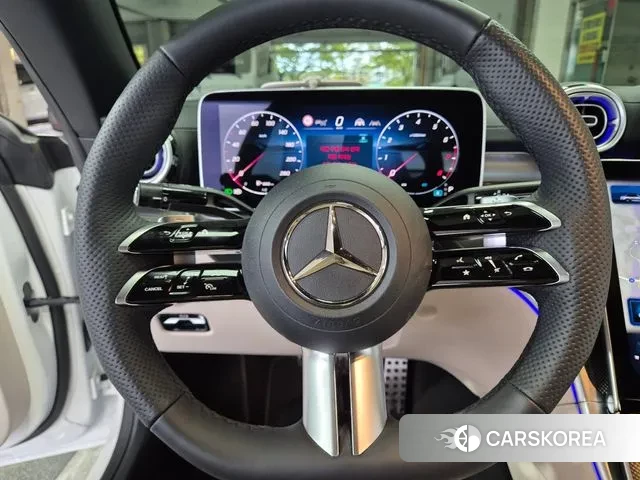 Mercedes-Benz CLE-Class C236 2024 Белый из Кореи, фото 4