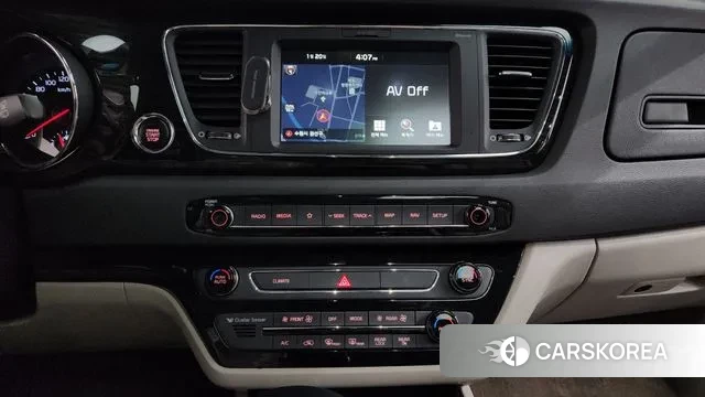 Kia The New Carnival 2019 Белый из Кореи, фото 4