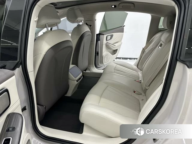 Feifan Automobile Feifan F7 2023 Другой из Китая, фото 4
