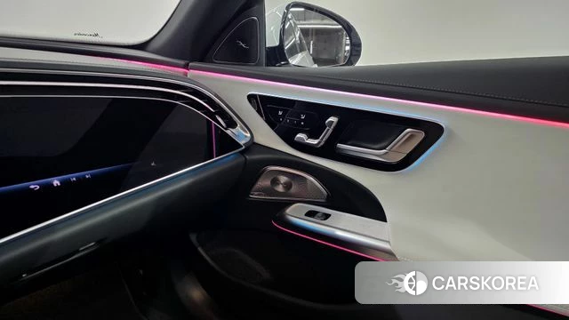 Mercedes-Benz E-Class W214 2025 Белый из Кореи, фото 4