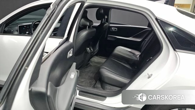 Hyundai Ionic 6 2023 Белый из Кореи, фото 4