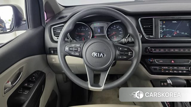 Kia The New Carnival 2019 Серебряный из Кореи, фото 4
