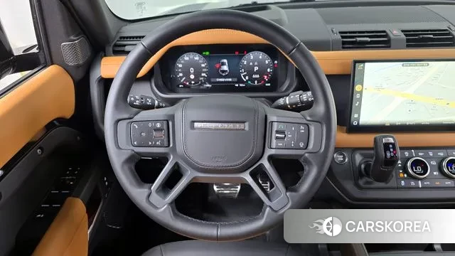 Land Rover Defender (L663) 2024 Черный из Кореи, фото 4