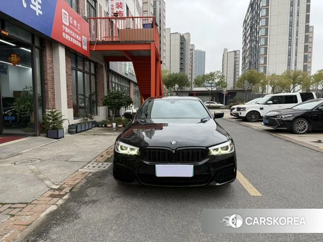 BMW 5 series 2019 Черный из Китая, фото 4