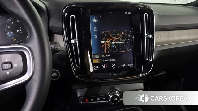 Volvo XC40 2019 Белый из Кореи, фото 4