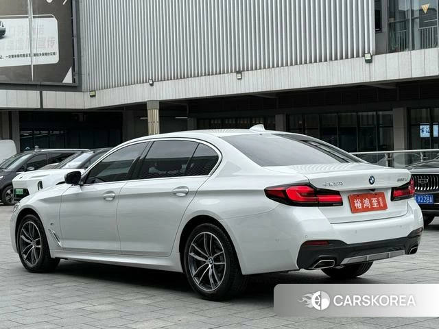 BMW 5 series 2023 Белый из Китая, фото 4