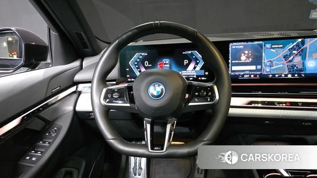 BMW i5 (G60) 2024 Черный из Кореи, фото 4
