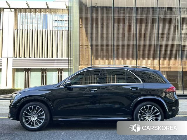 Mercedes-Benz GLE (import) 2023 Черный из Китая, фото 4