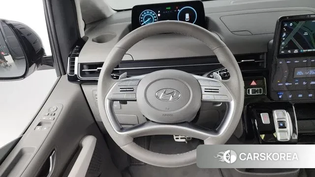 Hyundai Staria 2023 Белый из Кореи, фото 4