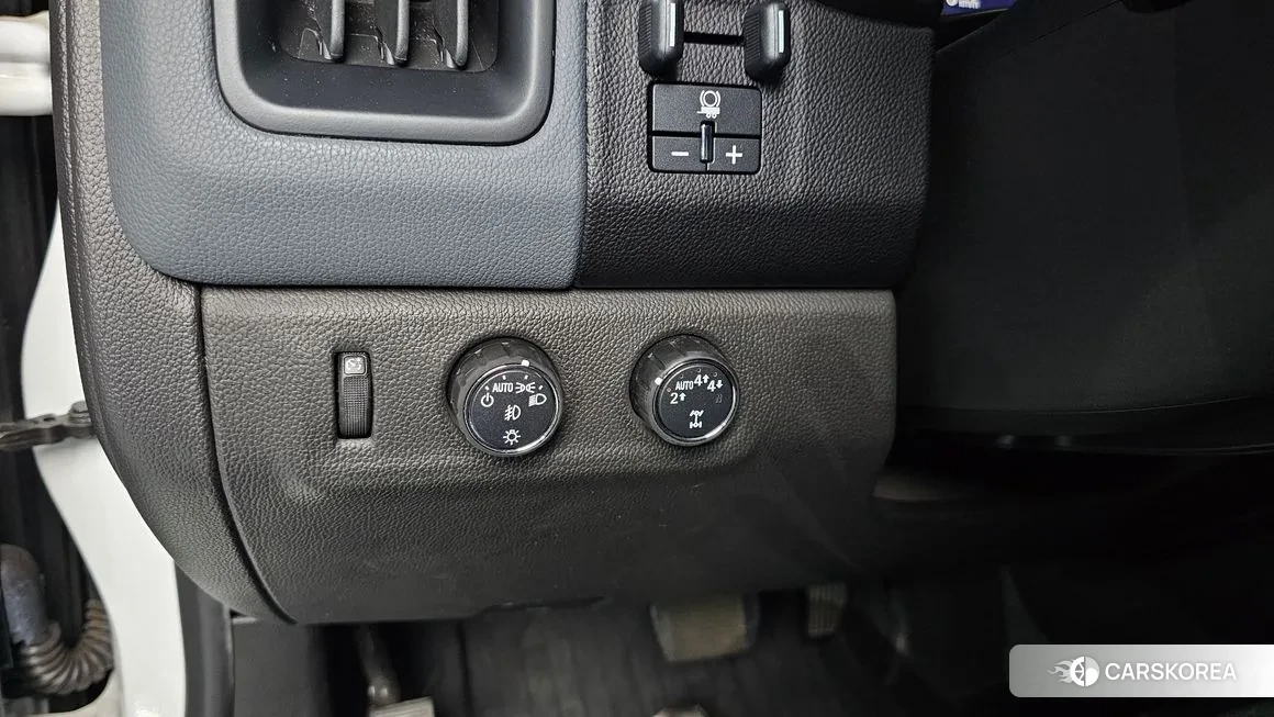 Chevrolet (GM Daewoo) Real New Colorado 2020 Белый из Кореи, фото 4